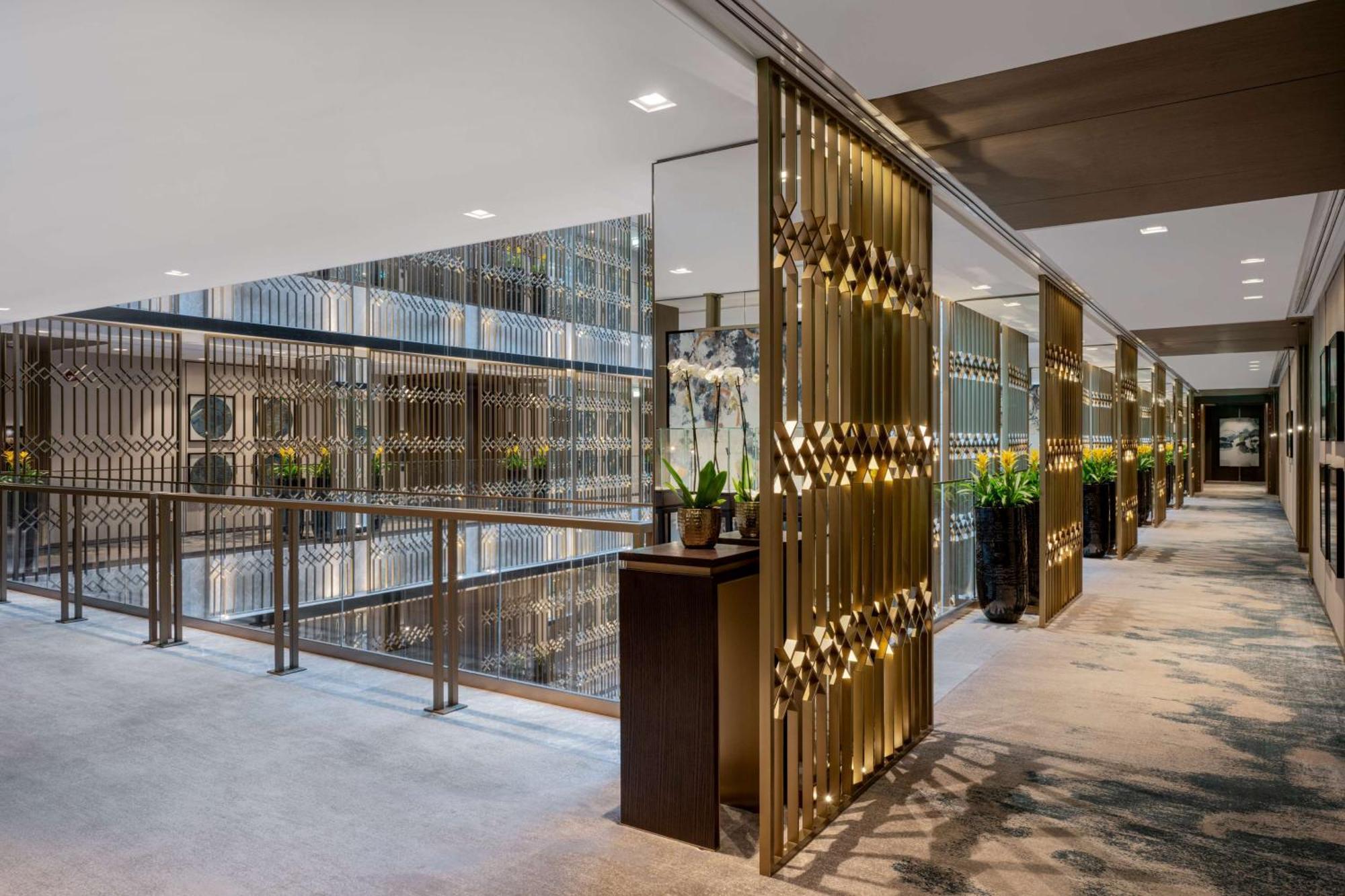ホテル Waldorf Astoria Kuwait クウェート エクステリア 写真 The interior of the hotel