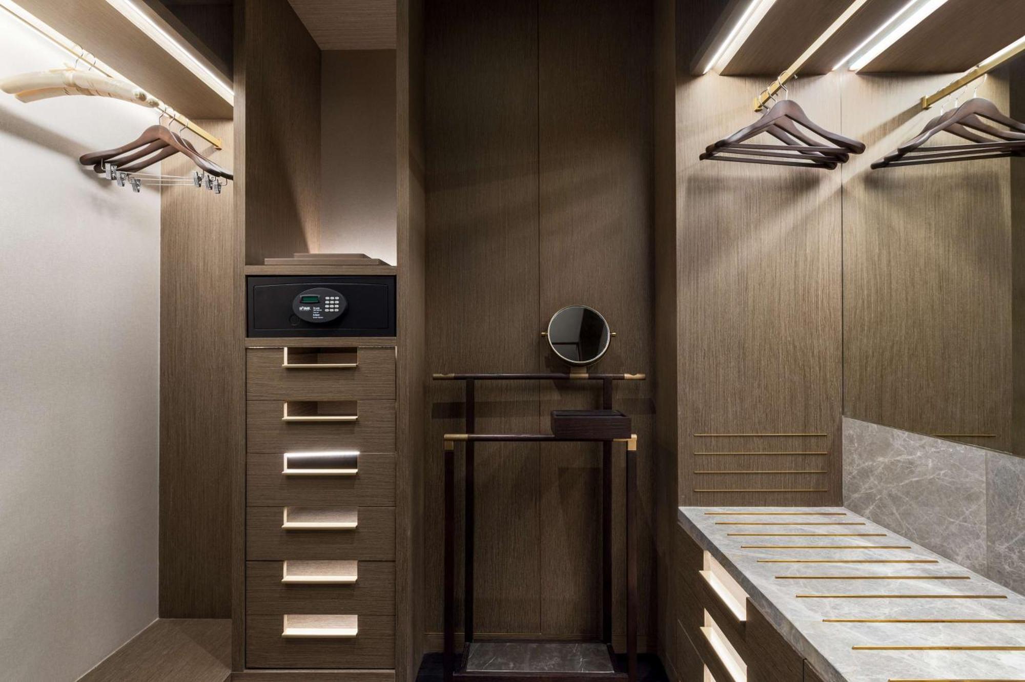ホテル Waldorf Astoria Kuwait クウェート エクステリア 写真 The interior of a private suite