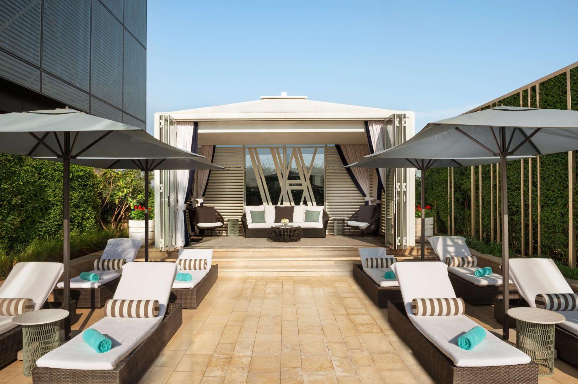 ホテル Waldorf Astoria Kuwait クウェート エクステリア 写真 WET Pool